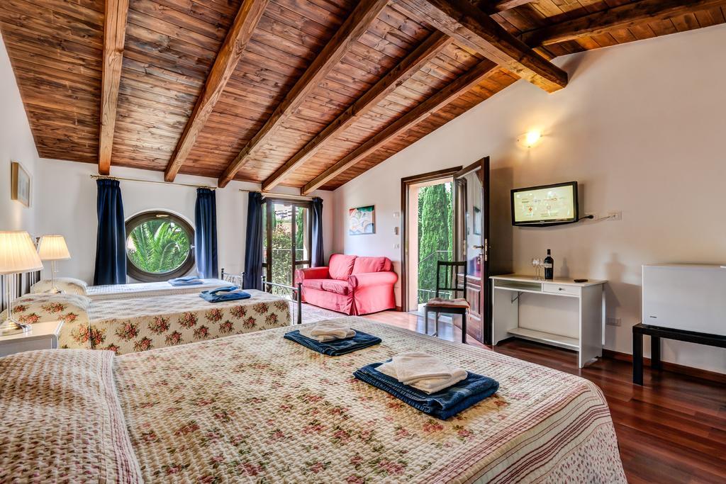 Relais Villaggio Azzurro โรม ห้อง รูปภาพ